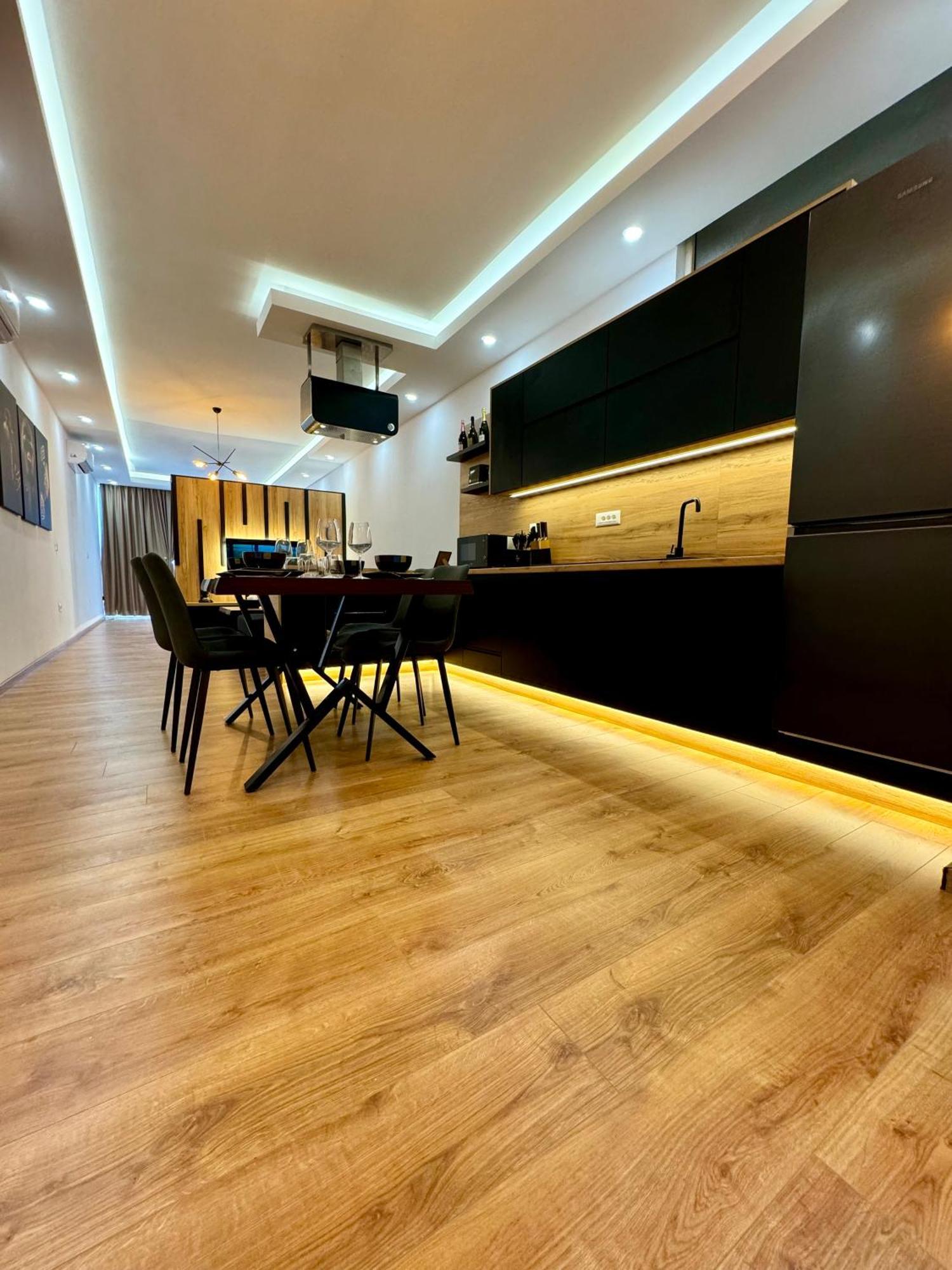 Luxury Central Baba Apartment Shkodër Eksteriør bilde