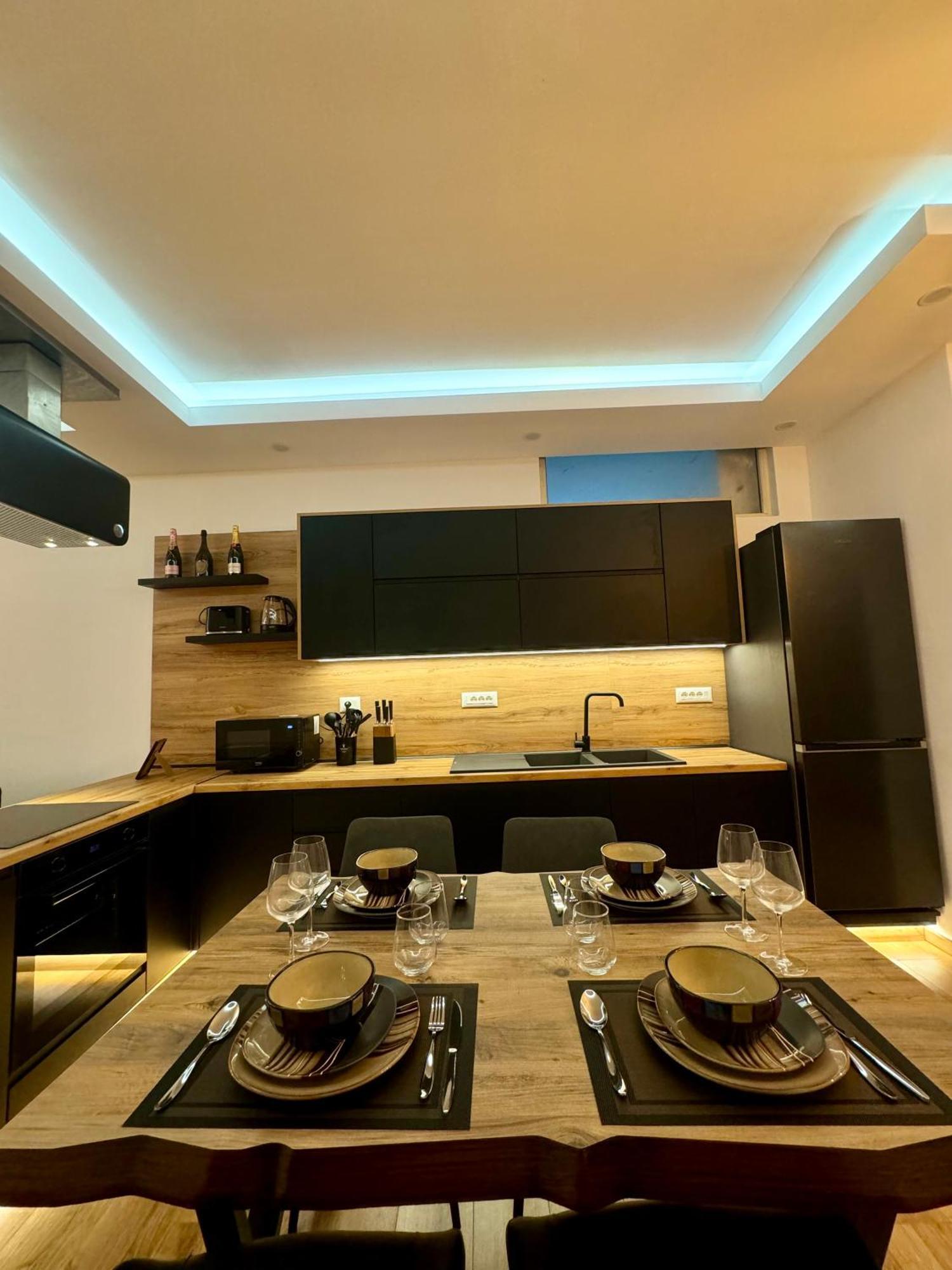 Luxury Central Baba Apartment Shkodër Eksteriør bilde